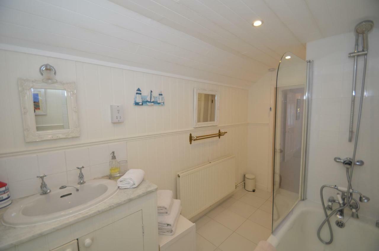 Crown Cottage ไรย์ ภายนอก รูปภาพ